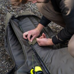 Avid Carp RVS 10ft Retractable Rod Bag