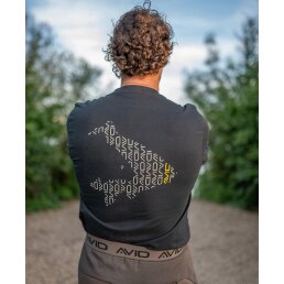 Avid Carp Compound T-Shirt schwarz