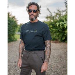 Avid Carp Compound T-Shirt schwarz